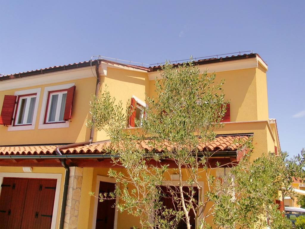 Apartment Oliva Holiday Apartment
